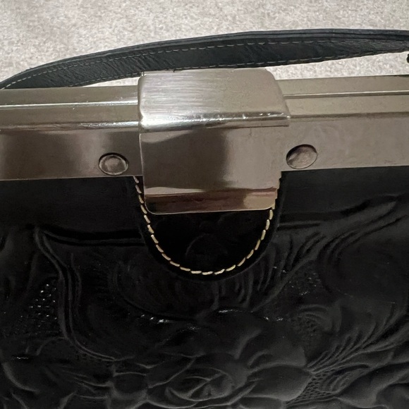 Patricia Nash Italian Leather satchel handbag - Picture 4 of 7